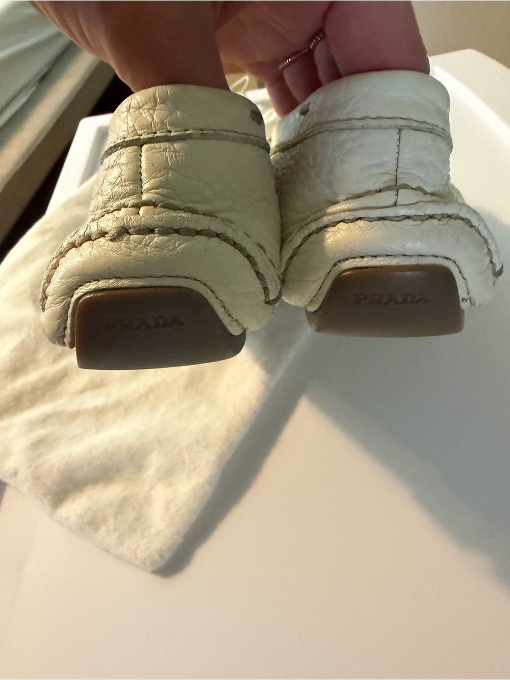 Vintage PRADA Cream Pebbled Leather Loafers with Gold Hardware, Size 39 (8.5) - Picture 6 of 11